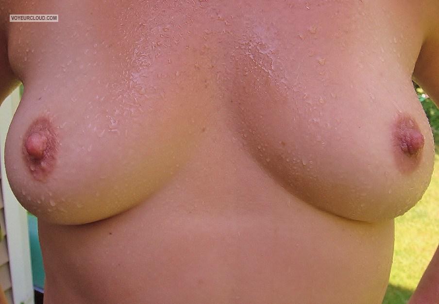 Tit Flash: Wife's Medium Tits - Amber from United States